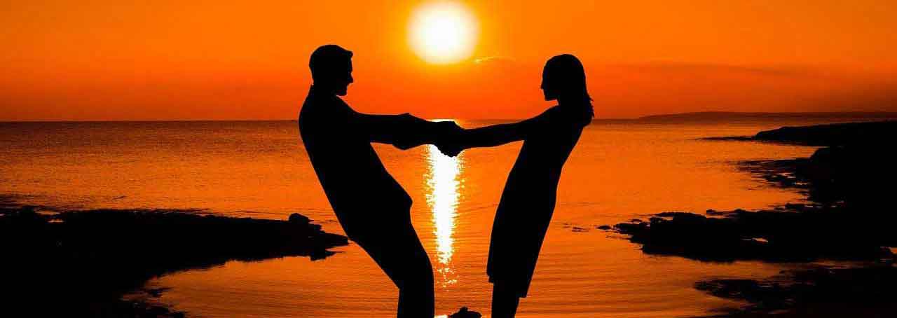 妻と喜んでいる